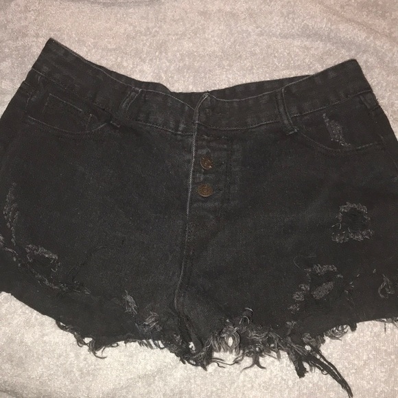 SHEIN Pants - Black distressed DAISY DUKES SHEIN XL Juniors